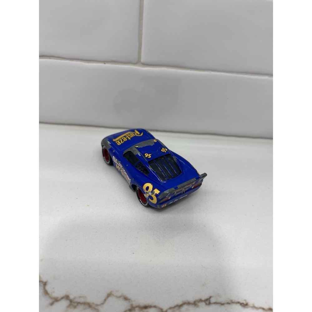 Disney Pixar Cars 3 FABULOUS LIGHTNING McQUEEN #95 RUST-EZE Blue Mattel Toy Car - Picture 3 of 5